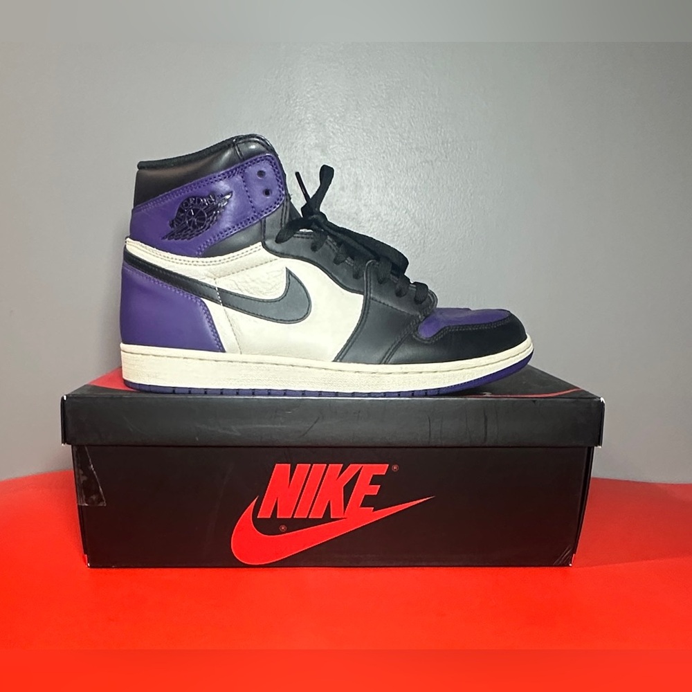 Size 10.5 - Air Jordan 1 Retro OG High Court Purple
